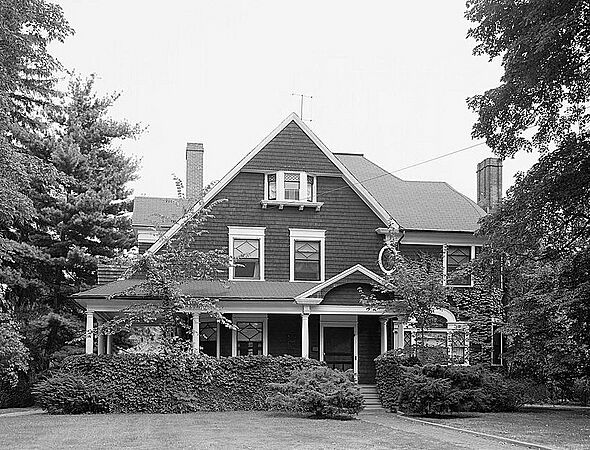 Oliver T. Sherwood House, 683 Pequot Road, Southport (Fairfield County, Connecticut)