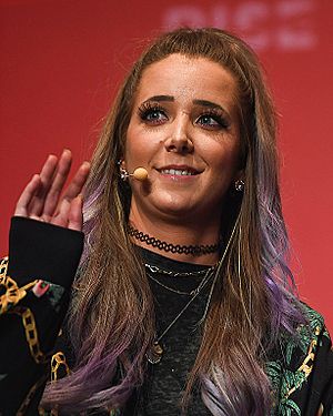 RISE - Jenna Marbles 01 (cropped).jpg