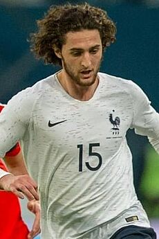 Rus-Fra 2018 (3) (cropped)