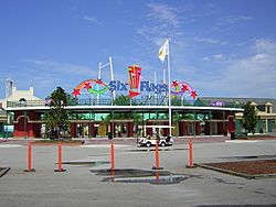 Six Flags New Orleans 2004 - Main Gate.jpg