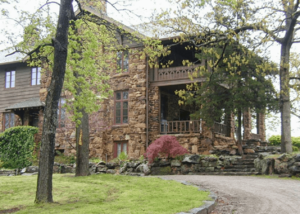 Skelly Lodge