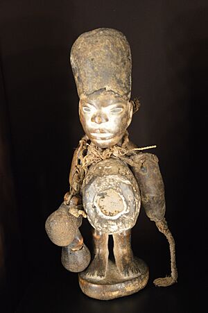 Statuette protectrice nkisi, 71.1892.52.2, Musée du quai Branly