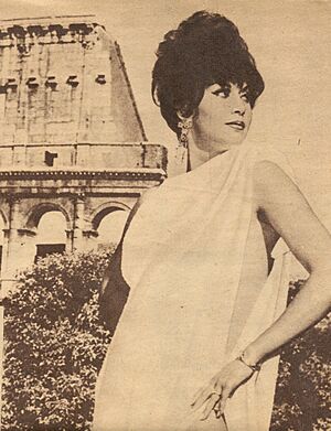 Ana Bertha Lepe, Roma, Italia, 1966..jpg