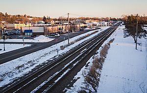 BNSF Railroad and Railway Avenue - Sauk Rapids, Minnesota - Winter (23894354550)