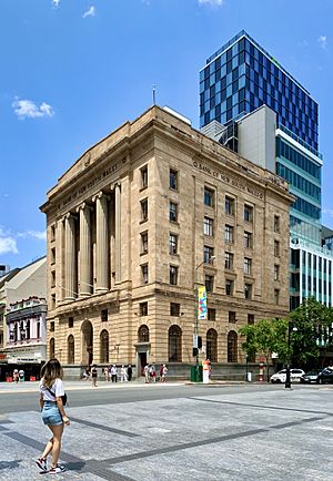 Bank of New South Wales building, Brisbane, 2020.jpg
