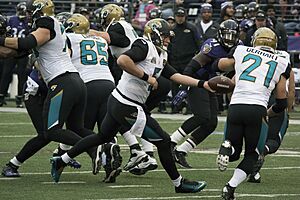 Blake Bortles hands off to Toby Gerhart vs. Ravens 2014