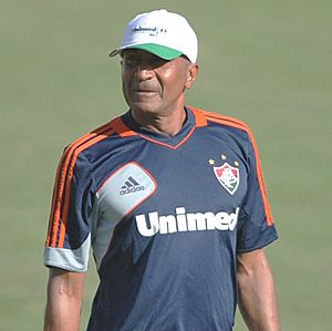 Cristóvão Borges em treino com o Fluminense em 2014 (cropped).jpg