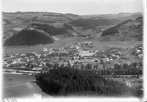 ETH-BIB-Rüegsauschachen v. W. aus 300 m-Inlandflüge-LBS MH01-002973