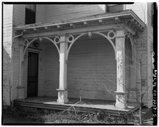 EXTERIOR, PORCH DETAIL - Benjamin Wade House, 22 Jefferson Street, Jefferson, Ashtabula County, OH HABS OHIO,4-JEF,3-5