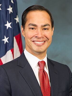 Julián Castro's Official HUD Portrait (3x4 cropped).jpg