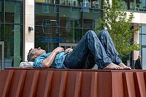 Lying man, Woking