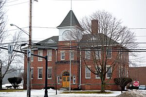 Old Center School in Mayfield
