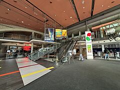 Ontario Science Centre Front Entrance lobby 2023