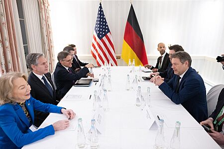 Secretary Blinken Meets with German Vice Chancellor