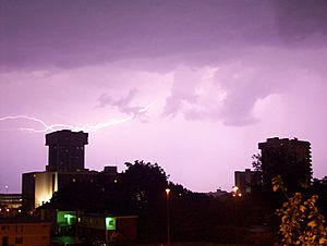 Springfield, Missouri skyline, lightning