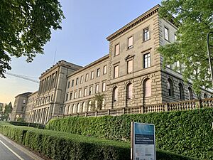 Zürich ETH, Federal Institute of Technology Building (Ank Kumar) 05