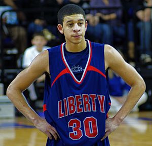 2009 NCAA Freshman of the Year Seth Curry (cropped)