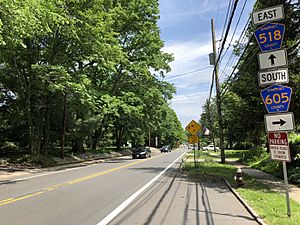2018-05-29 14 08 51 View east along Somerset County Route 518 (Washington Street) just west of Somerset County Route 605 (Crescent Avenue) in Rocky Hill, Somerset County, New Jersey