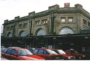 Aberdeen railway station - geograph.org.uk - 266876