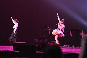 Ax10macross31