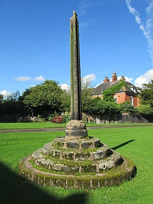 Cross in Rocester churchyard (geograph 5558333).jpg