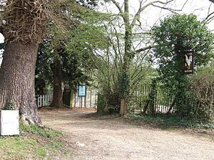 Entrance to Tewin Orchard Nature Reserve - geograph.org.uk - 399033