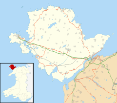 Map of Anglesey, with a red dot showing the location of Llanfairpwllgwyngyllgogerychwyrndrobwllllantysiliogogogoch