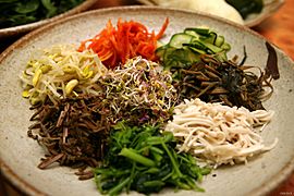 Korean food-Bibim ssambap ingredient-01