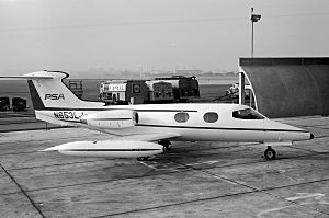 Learjet 24 PSA (5396807645)