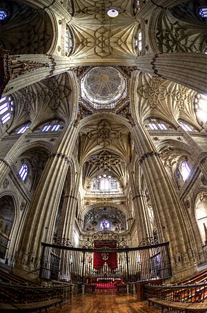 Nave central de la Catedral Nueva de Salamanca