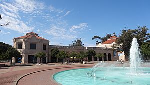 San Diego Reuben H. Fleet Science Center 03.jpg
