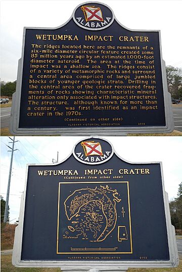 Wetumpka Impact Crater Historic Marker.jpg