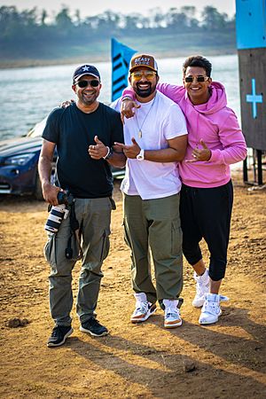 Ashish Parmar shot MTV Roadies with host Rannvijay Singh and main leader Prince Narula