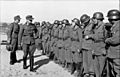 Bundesarchiv Bild 101I-178-1538-05A, Griechenland, Appell von Hilfstruppen der Wehrmacht