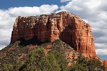 Courthouse butte (cropped).jpg