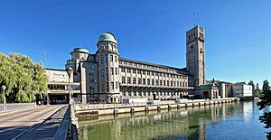 Deutsches Museum Portrait 4