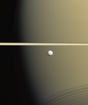 Enceladus - January 17 2006 (24199218078)