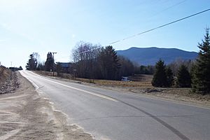 Intersection of Maine Stat Routes 142 and 145