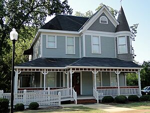 Johnson-Weaver Home c.1907