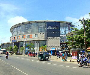 Negombo bus terminal