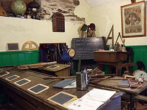 Old schoolroom, Pen-ffynnon - geograph.org.uk - 942366