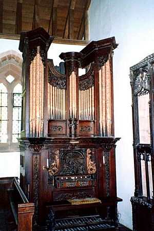 Organ at Brownsover - geograph.org.uk - 1210753