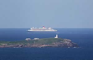 Queen Mary 2 sailing past South Solitary Island