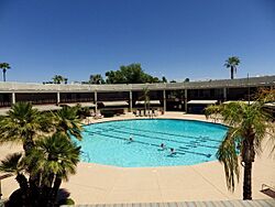 Sun City pool 4487