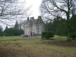 Tullibole Castle - geograph.org.uk - 116622