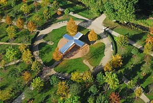 Aufnahme Luthergarten und Himmelskreuz