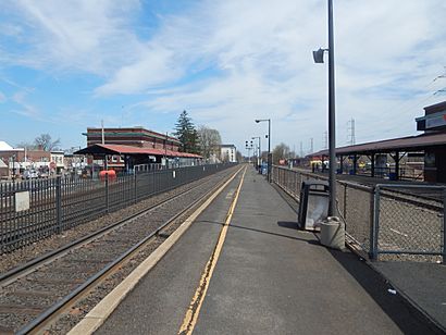 Bound Brook Station - April 2015.jpg
