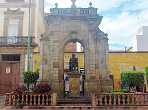 Estatua Tresguerras-Celaya