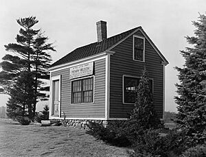 Henry Wilson shoeshop