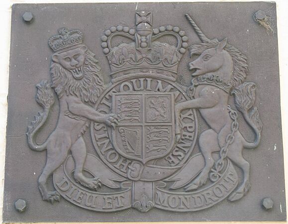 J150W-aaGovHouseGates-COA